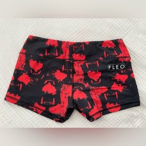 Womens fleo shorts